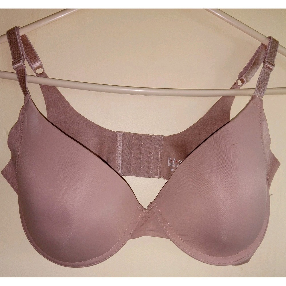 F.I.T Women's‎ Size 36C Padded T-shirt Bra